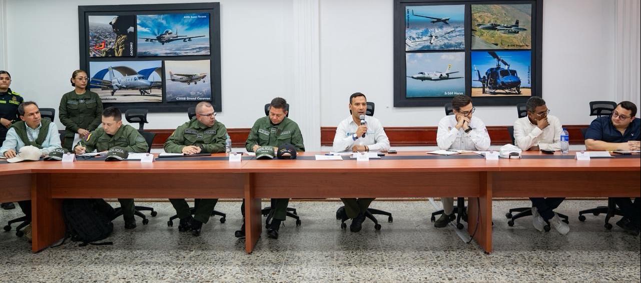 Pedro Sánchez, ministro de Defensa, en el 'Diálogo de Seguridad'.