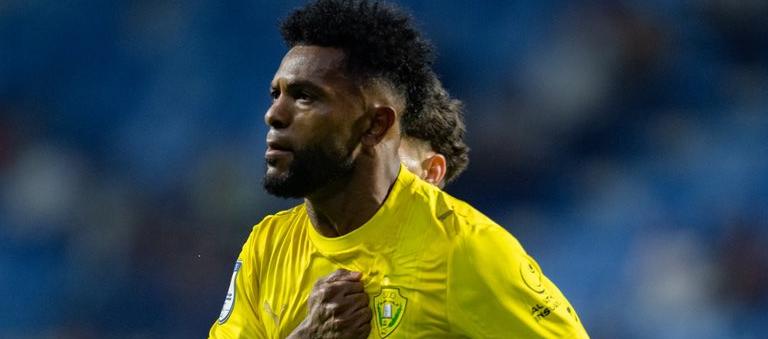 Miguel Ángel Borja celebra su primer gol en el fútbol de Emiratos Árabes. 