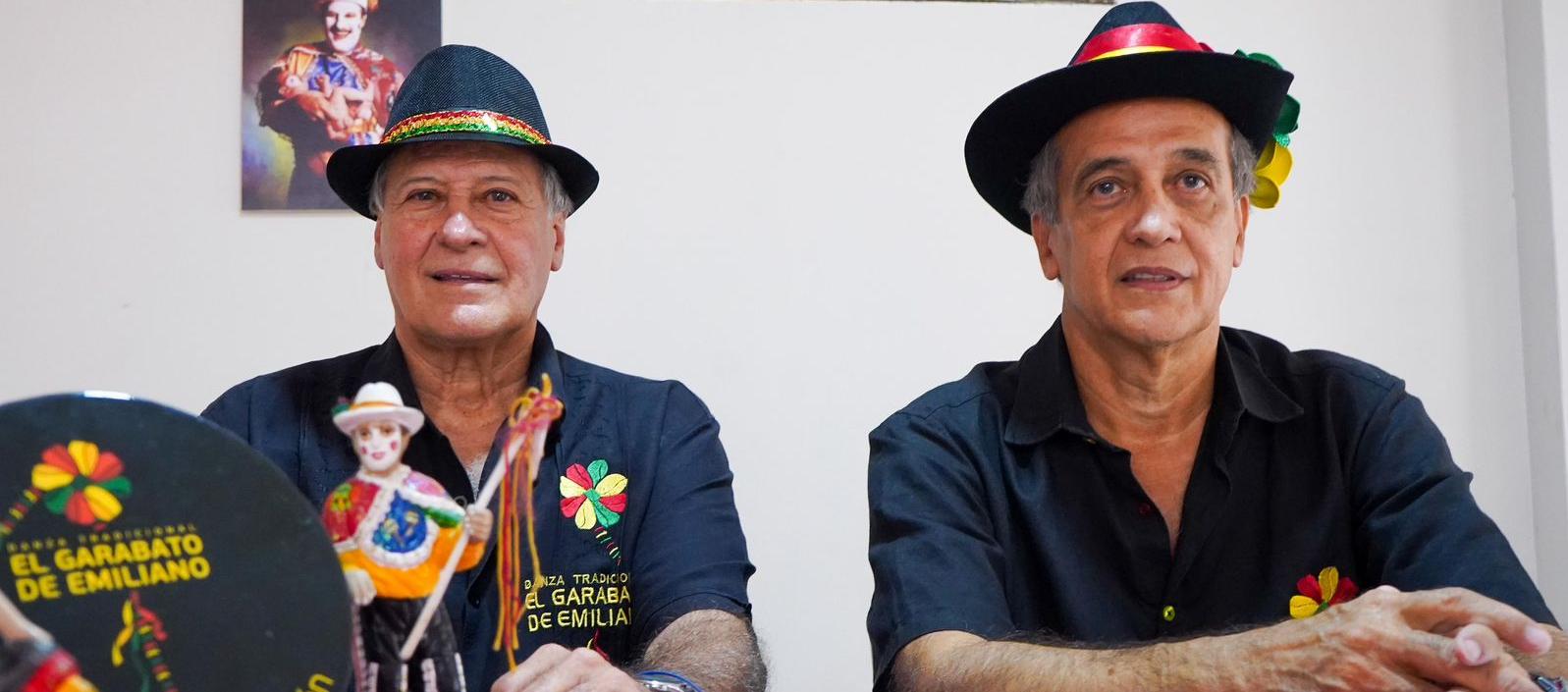 Enrique Vengoechea y Luis Vengoechea, organizadores del Garabato de Emiliano. 