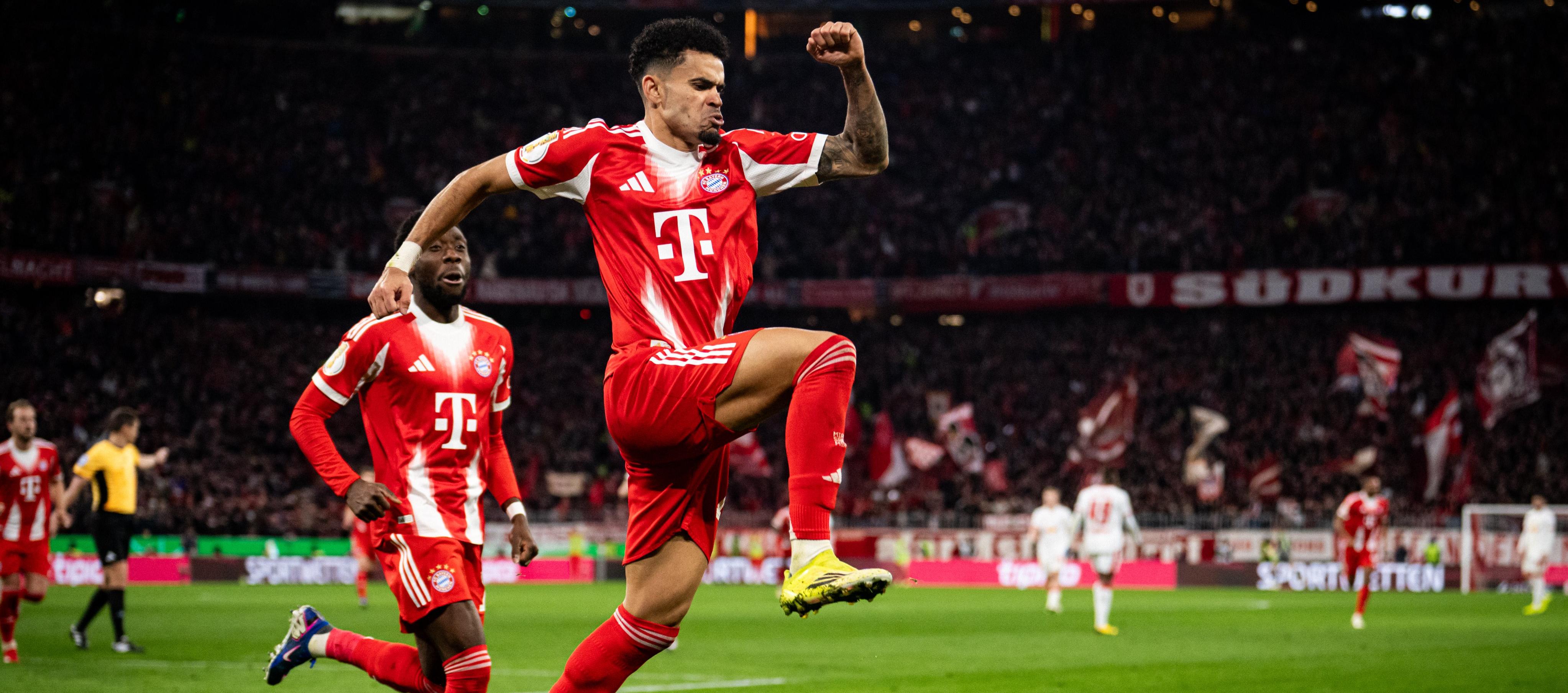 El colombiano Luis Díaz celebra su gol ante el Leipzig.