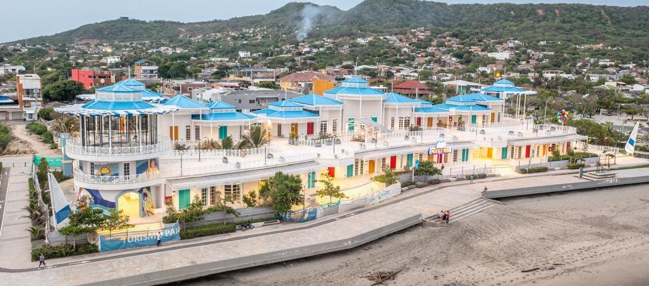 Centro Gastronómico Muelle 1.888.