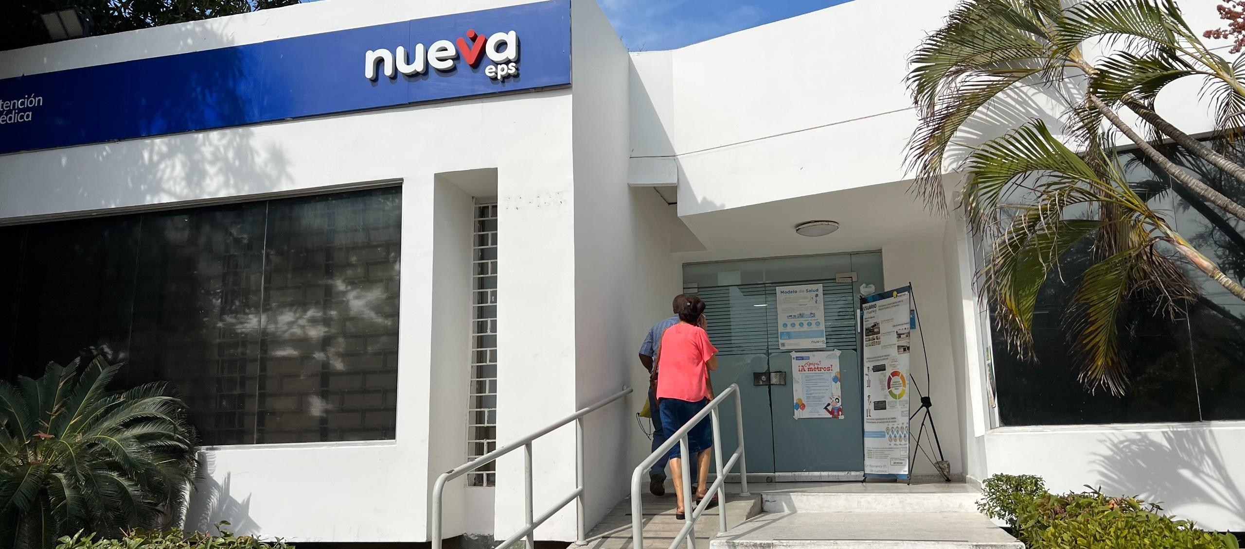 Fachada de la Nueva EPS. 