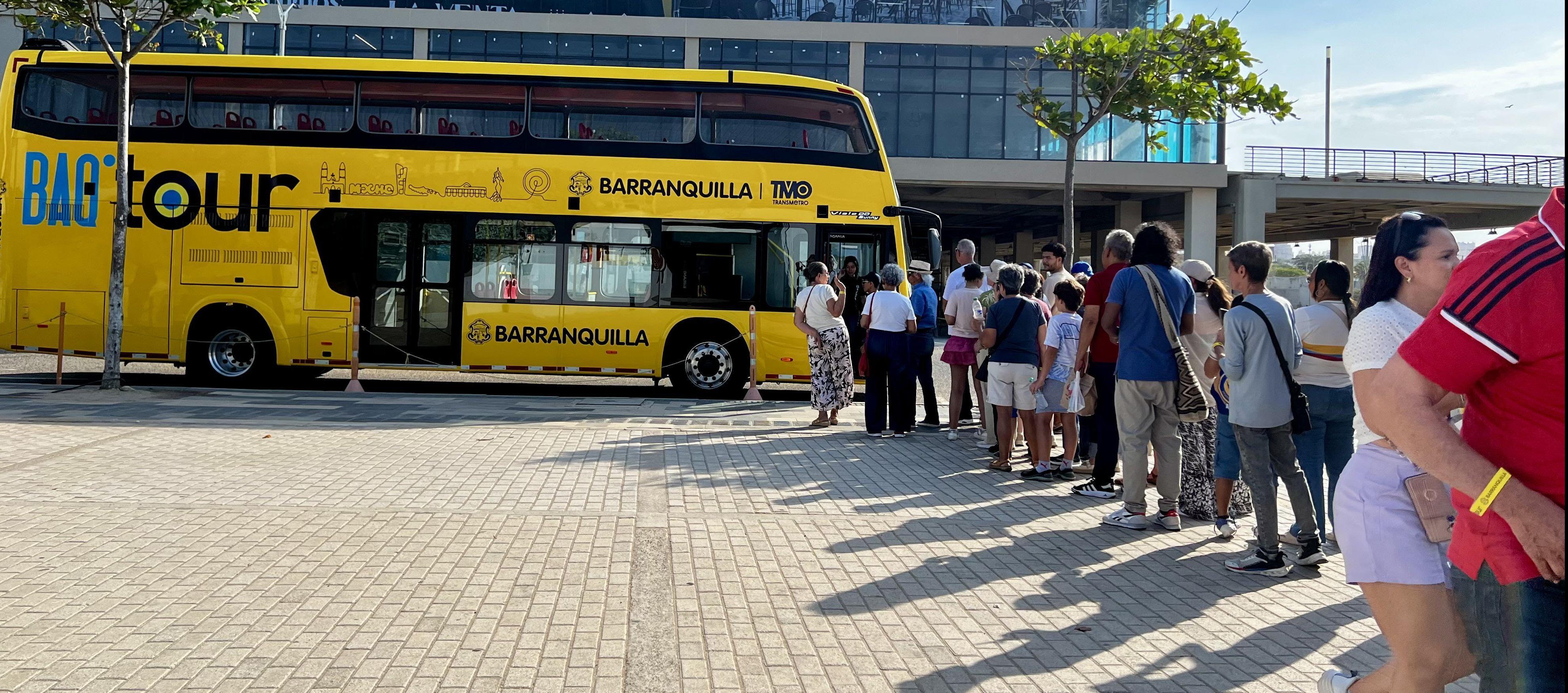 El bus turístico Baq Tour, uno de los atractivos de la ciudad.