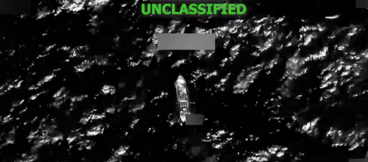 Momento del ataque a la lancha en el Mar Caribe. 