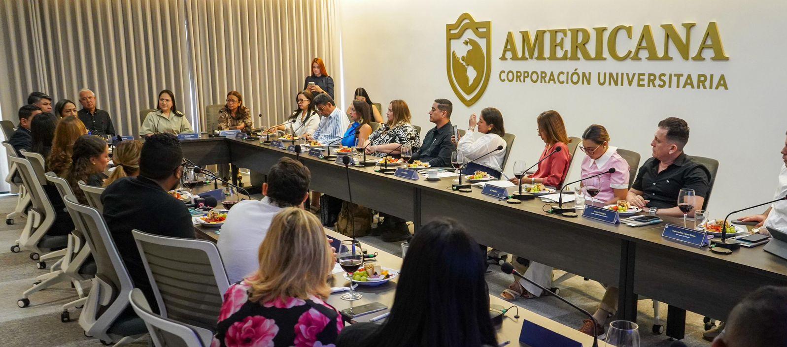 La Corporación Universitaria Americana recibió la acreditación del Ministerio de Educación.