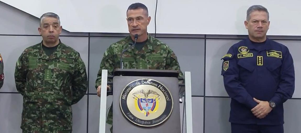 Mayor General Royer Gómez Herrera, Comandante del Ejército. 