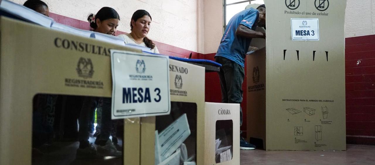 La congresista fue la gran ganadora de las consultas interpartidistas y el voto en blanco sacó más sufragios que los candidatos al Congreso más votados.