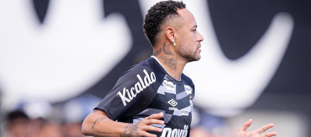 Neymar en el partido de este domingo El Santos ante Corinthians. 