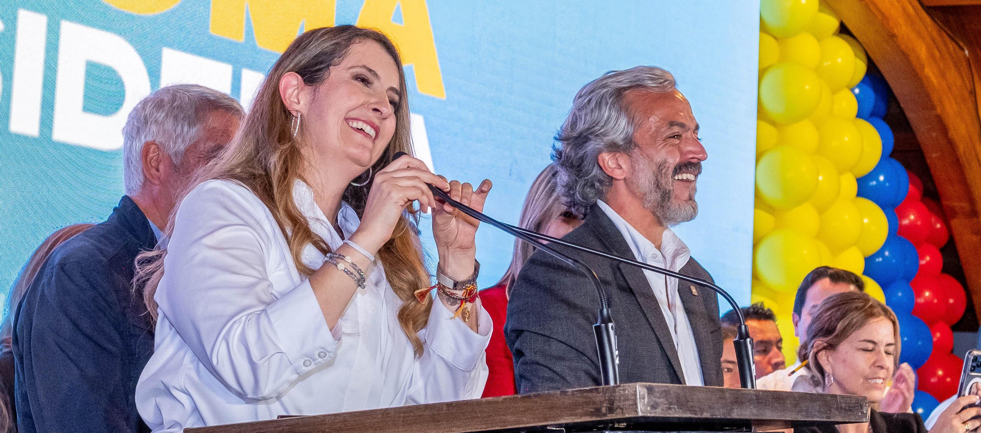 Paloma Valencia y Juan Daniel Oviedo.