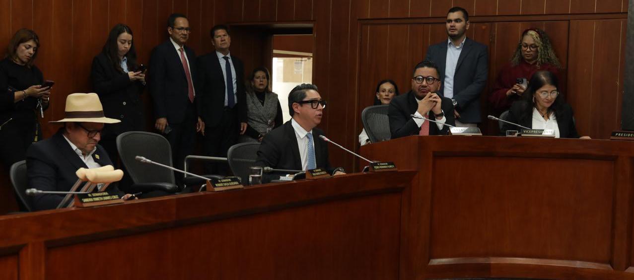 El senador Pedro Flórez en el Congreso. 