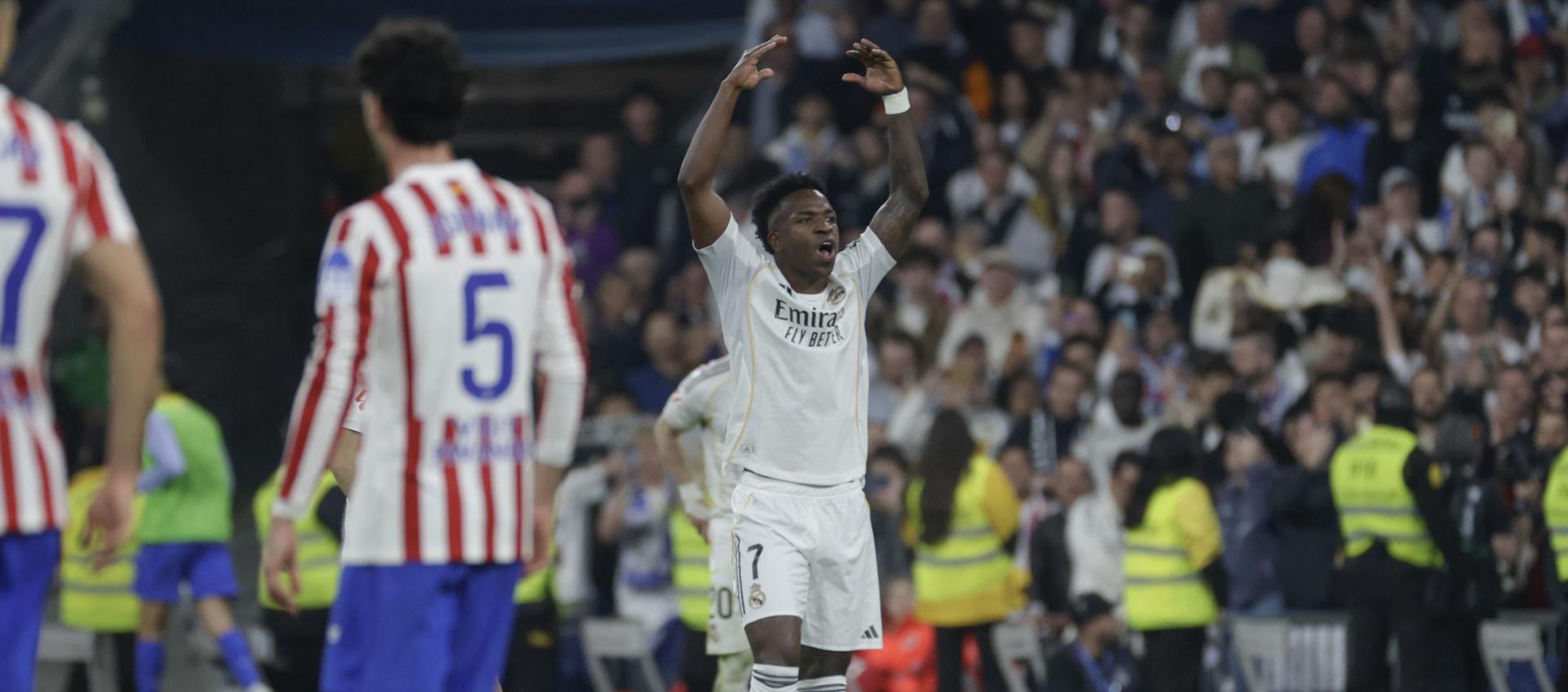Vinicius Junior celebra al marcar el 1-1