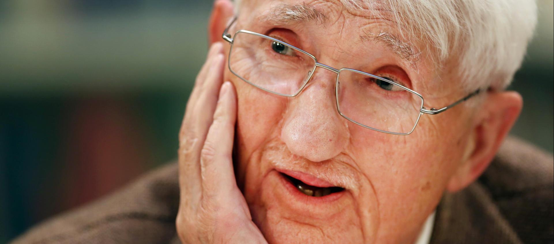 Filósofo alemán Jürgen Habermas (q. e. p. d.)