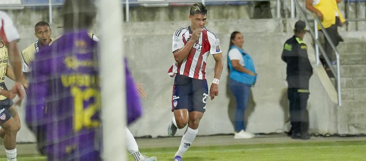 Jannenson Sarmiento marcó, de tiro libre, su primer gol con Junior.
