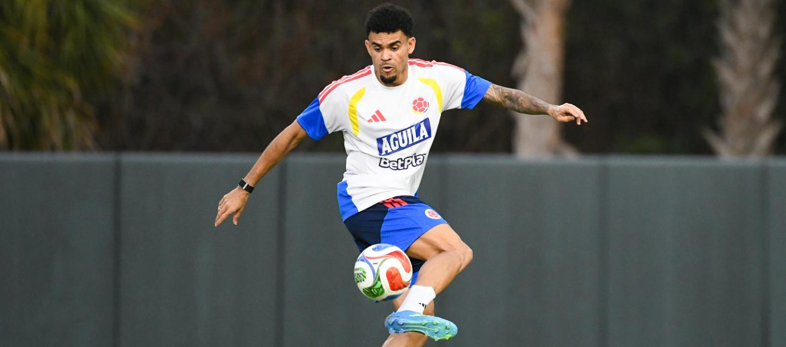 Luis Díaz llega a la Selección Colombia con un gran presente en el Bayern Múnich.