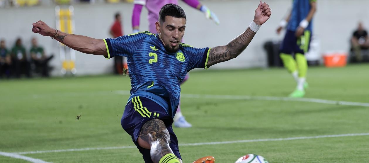 Daniel Muñoz, lateral derecho de la Selección Colombia. 