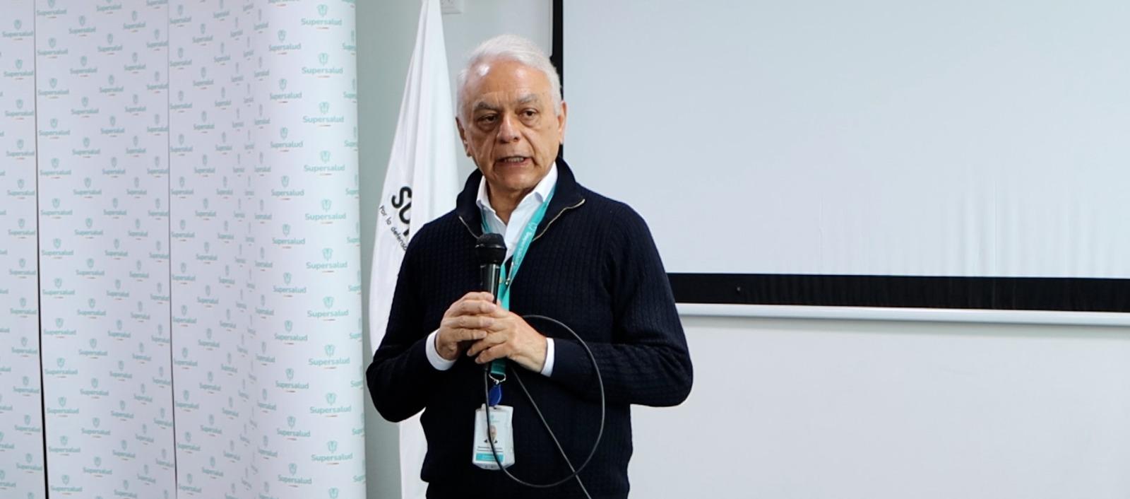 Bernardo Camacho Rodríguez, Superintendente Nacional de Salud.