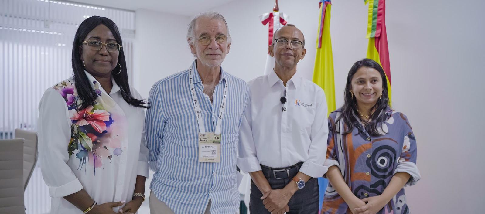 Gobernador Verano en compañía de directivos de la Uniatlántico y el Consejo Superior.