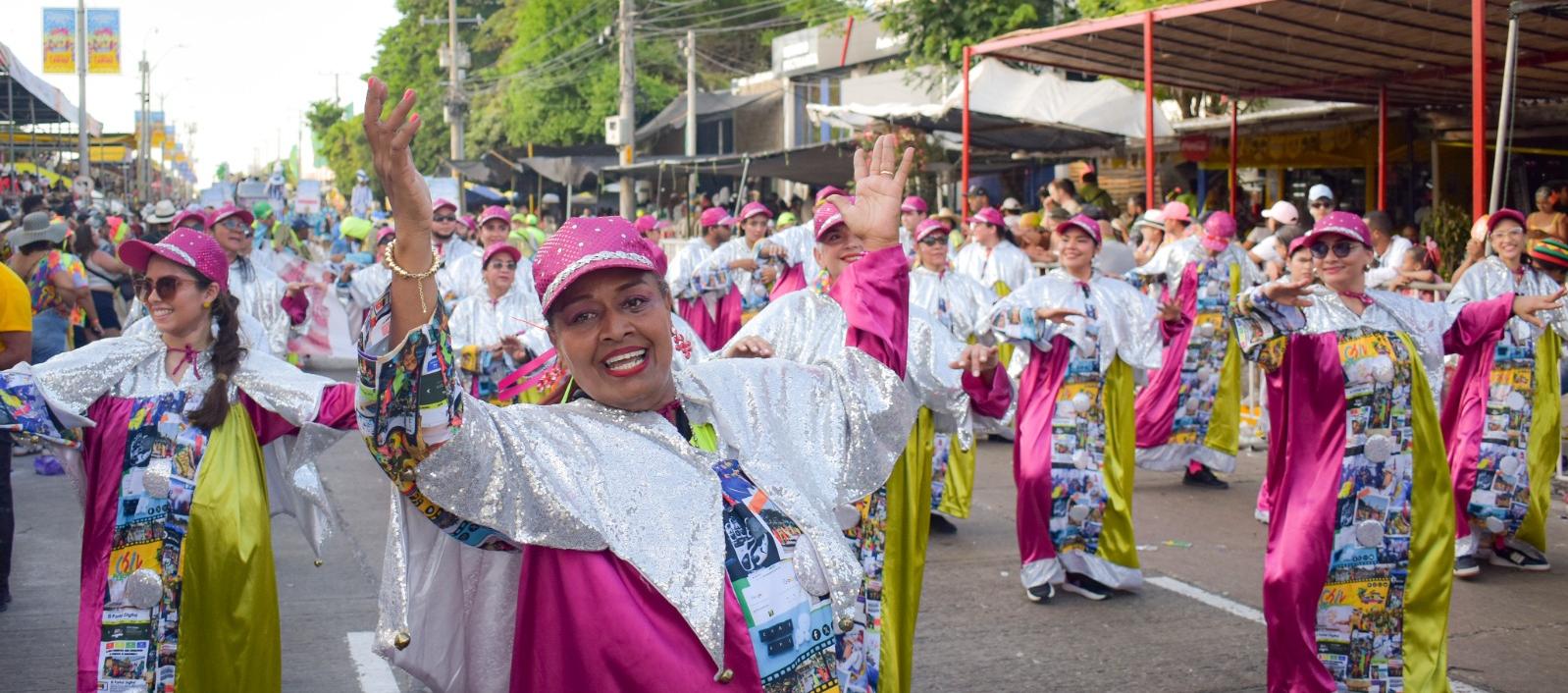 Comparsa Chiva Periodística. 
