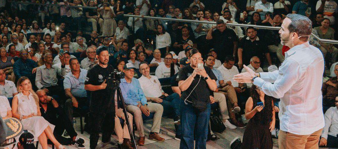 Abelardo De La Espriella en Santa Marta