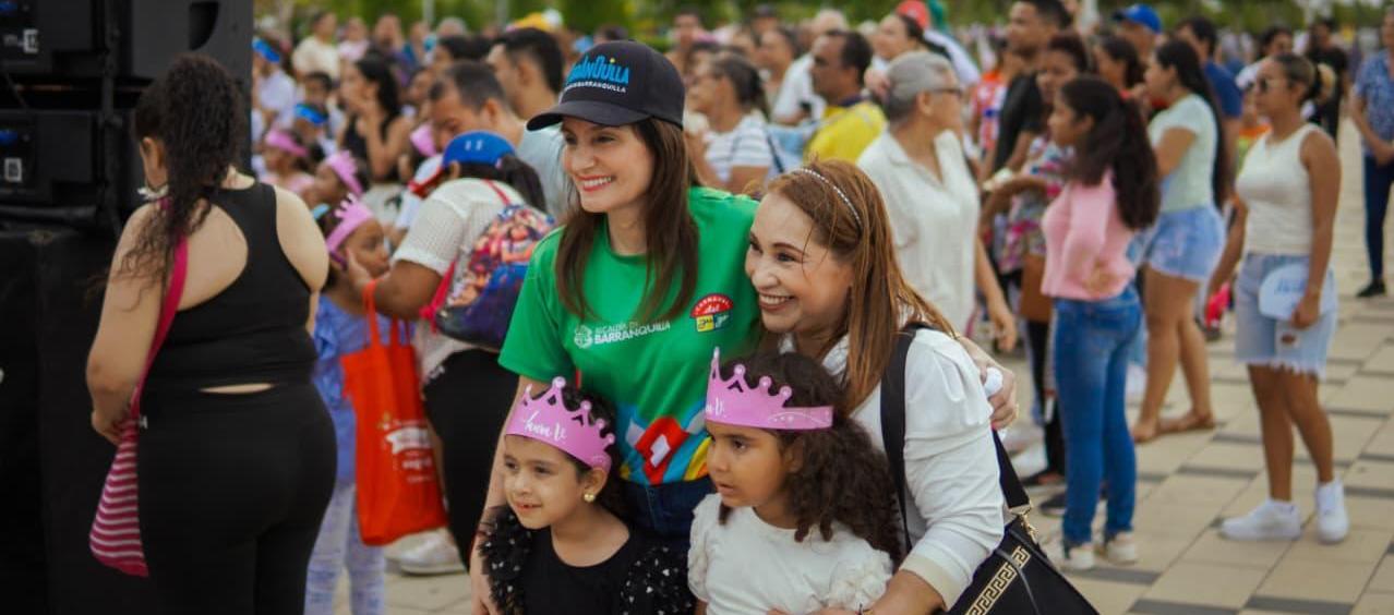 Katia Nule, primera dama del Distrito.