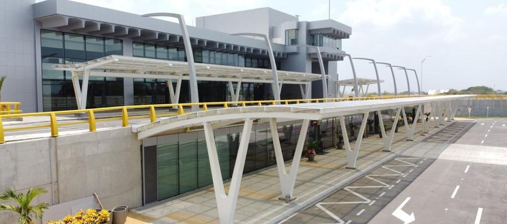 Fachada del aeropuerto Ernesto Cortissoz.