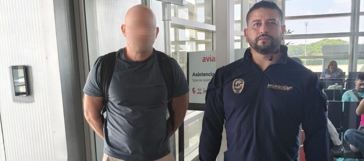 El turista alemán que fue inadmitido.