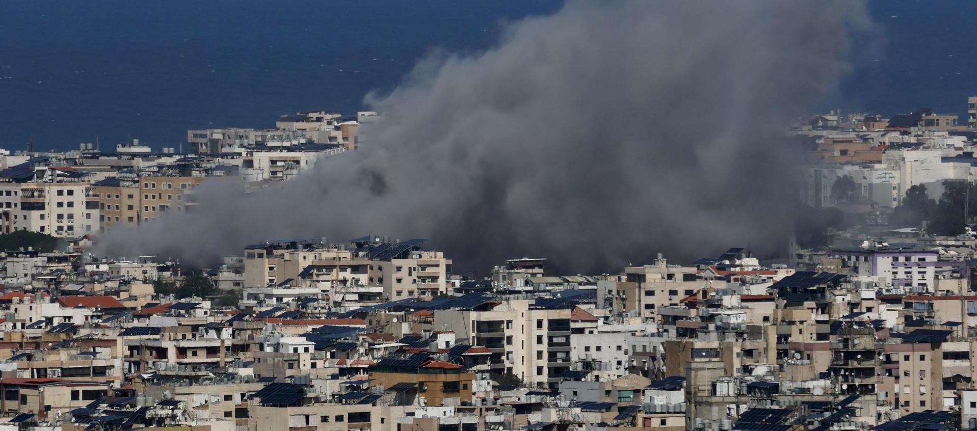 Bombardeo israelí en Dahieh, en los suburbios meridionales de Beirut