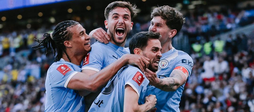 La celebración del gol de Nico González.