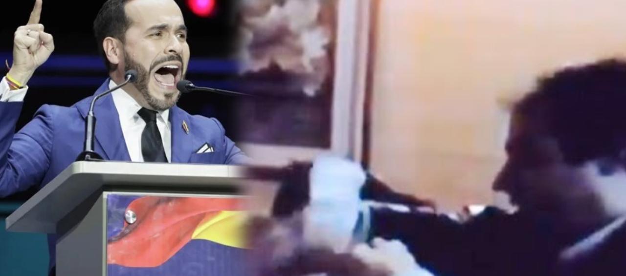 El candidato Abelardo De La Espriella y el Presidente Gustavo Petro cuando recibió las bolsas con dinero.