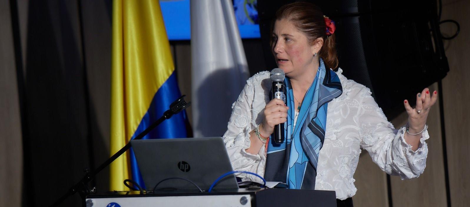 La Defensora del Pueblo, Iris Marín.