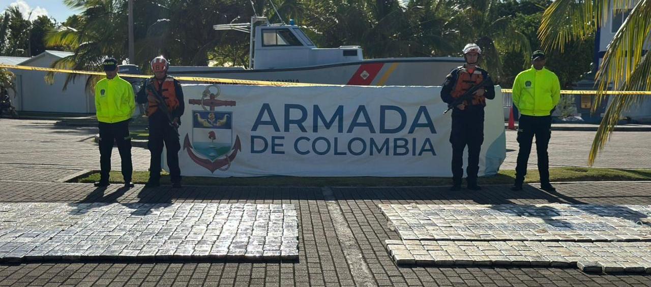 Clorhidrato de cocaína incautada por la Armada y la Policía. 