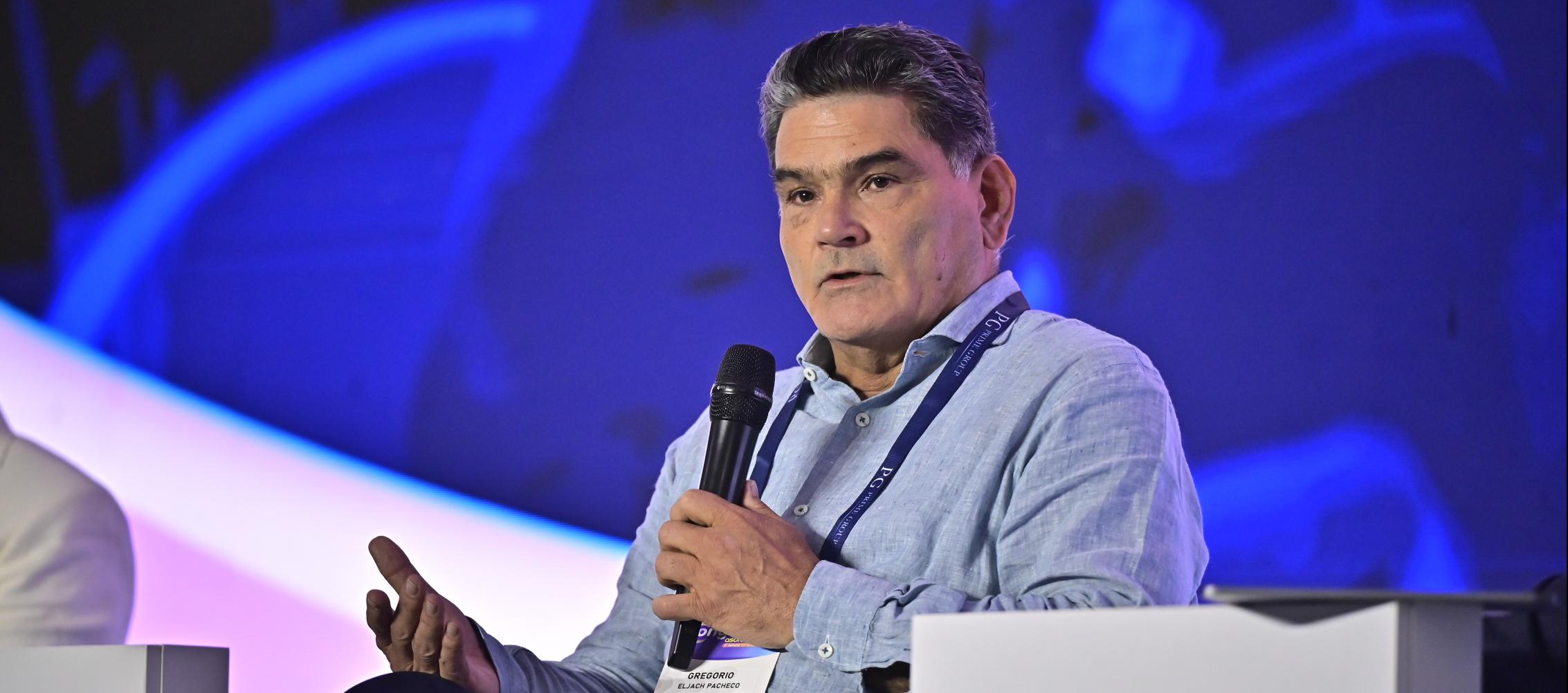 El Procurador General, Gregorio Eljach Pacheco,