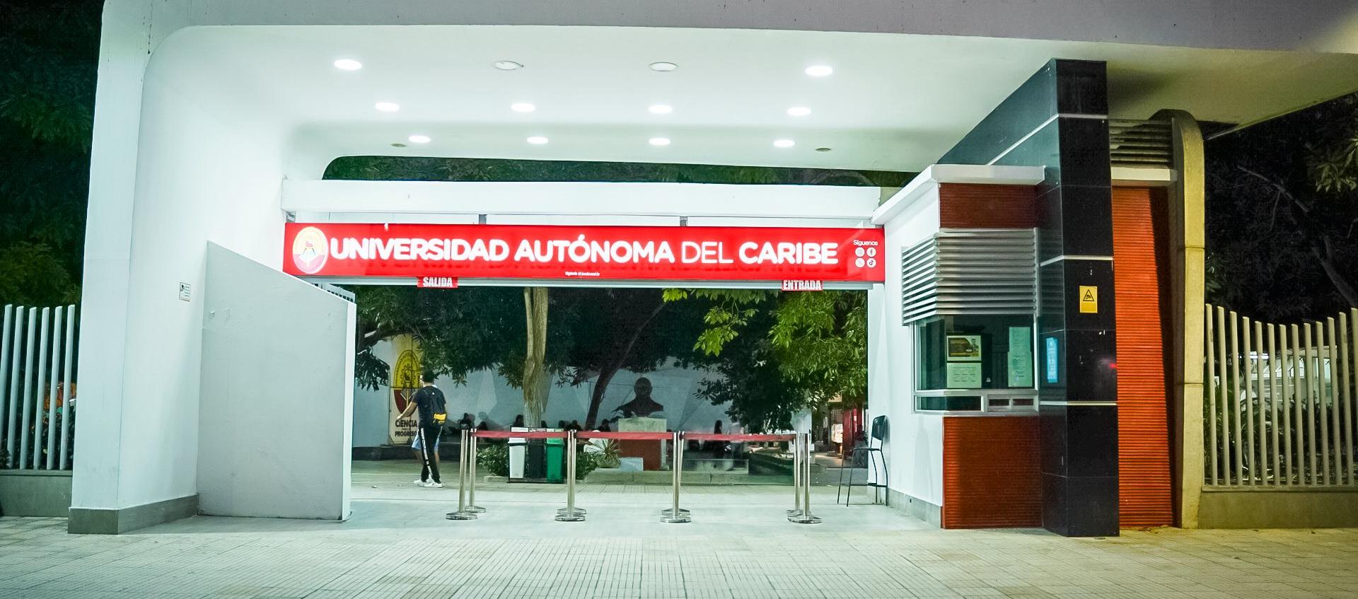 Fachada de la Universidad Autónoma del Caribe