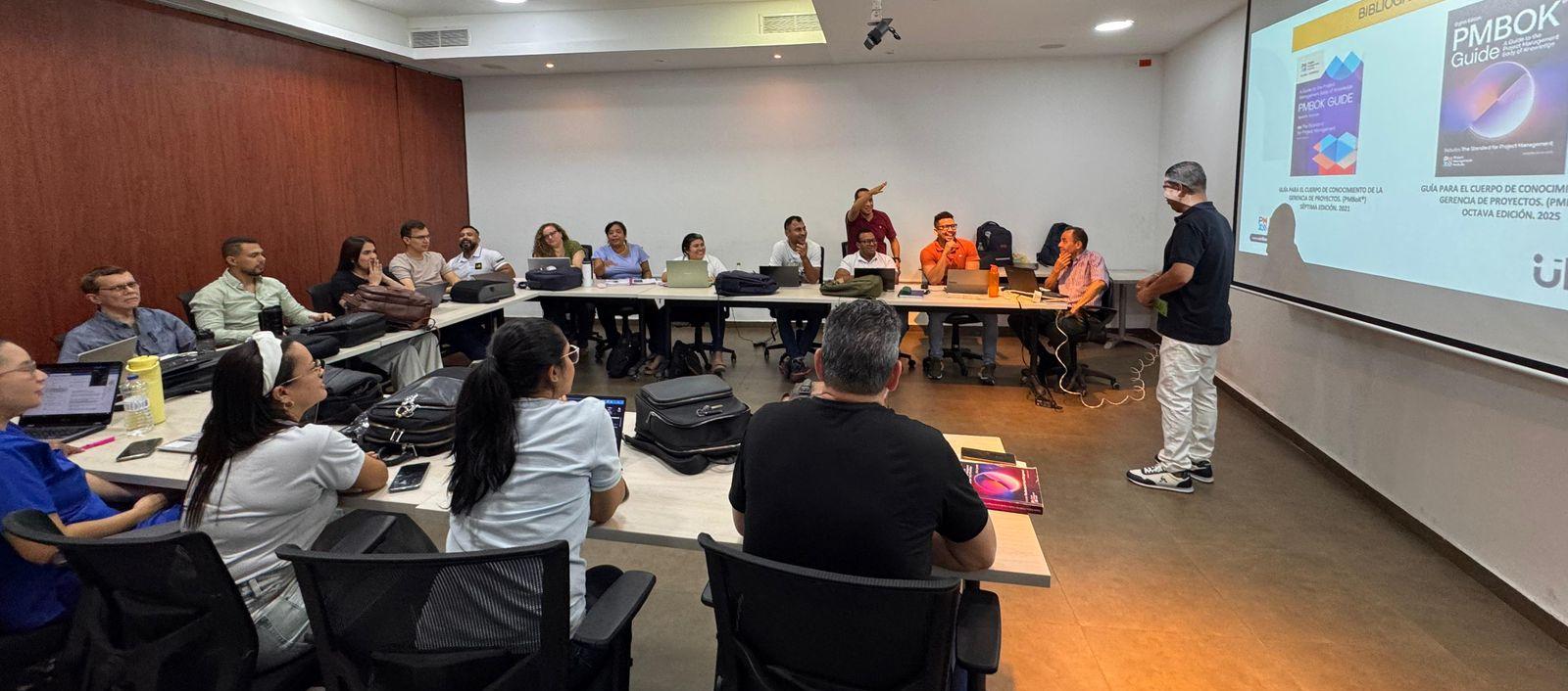 Estudiantes de posgrados en la IUB. 