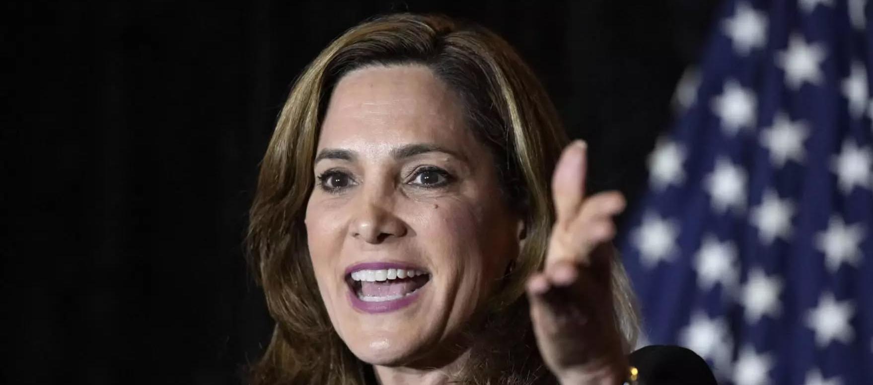 María Elvira Salazar.