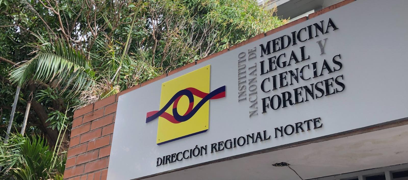 El cuerpo de Diostin Antonio Escorcia fue llevado a Medicina Legal. 