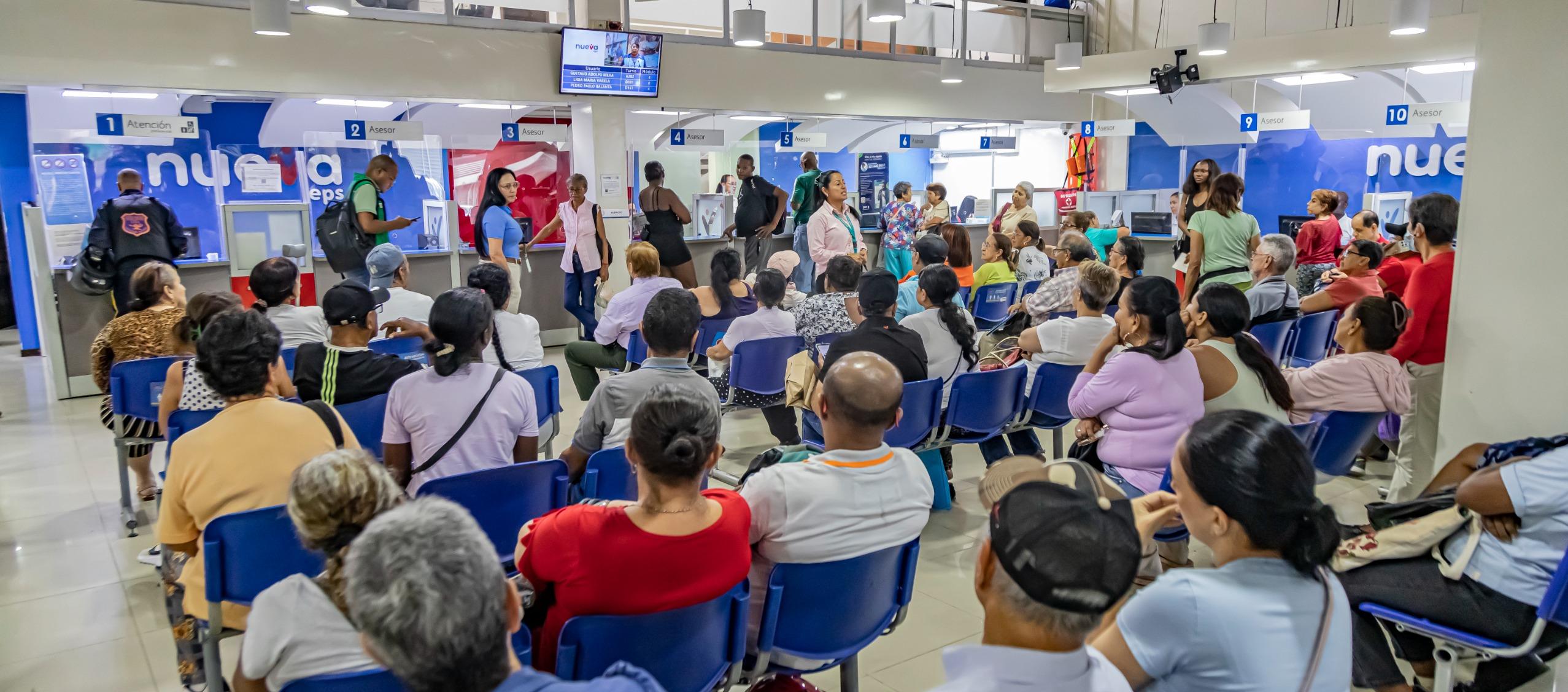 La Nueva EPS pasa por una difícil situación financiera. 