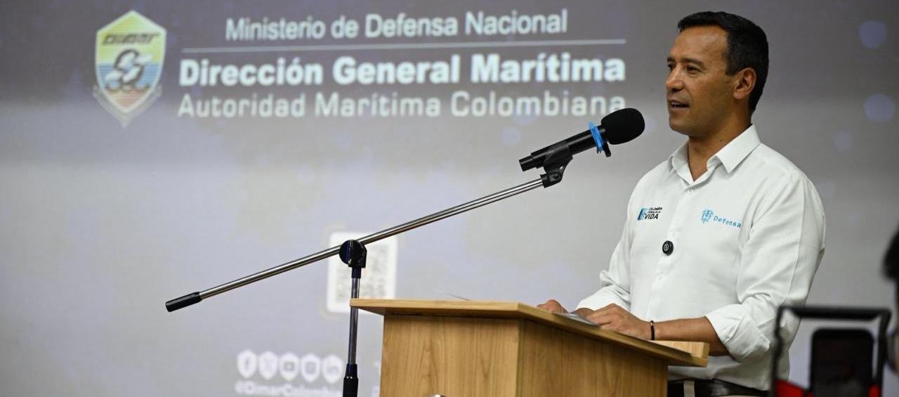 El Ministro de Defensa, Pedro Sánchez.