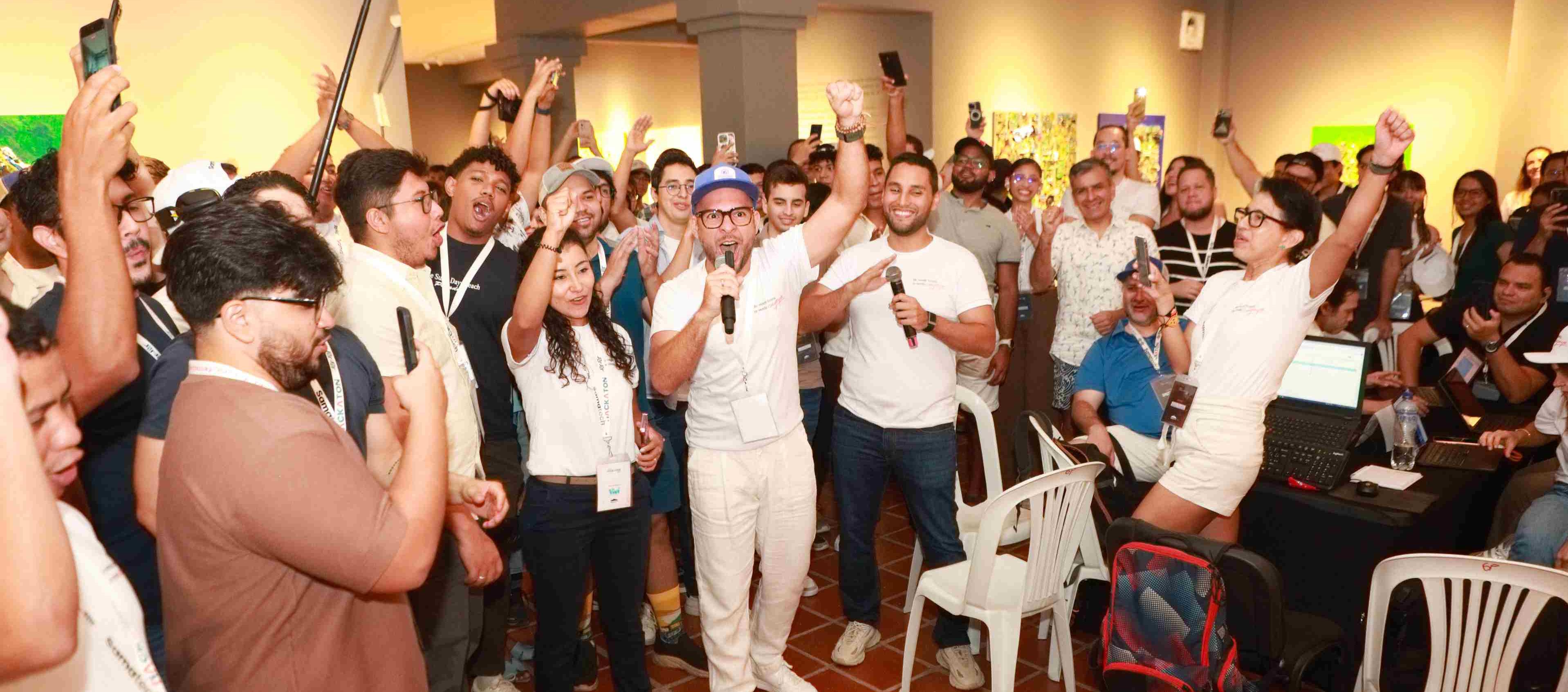 Participantes del hackatón 