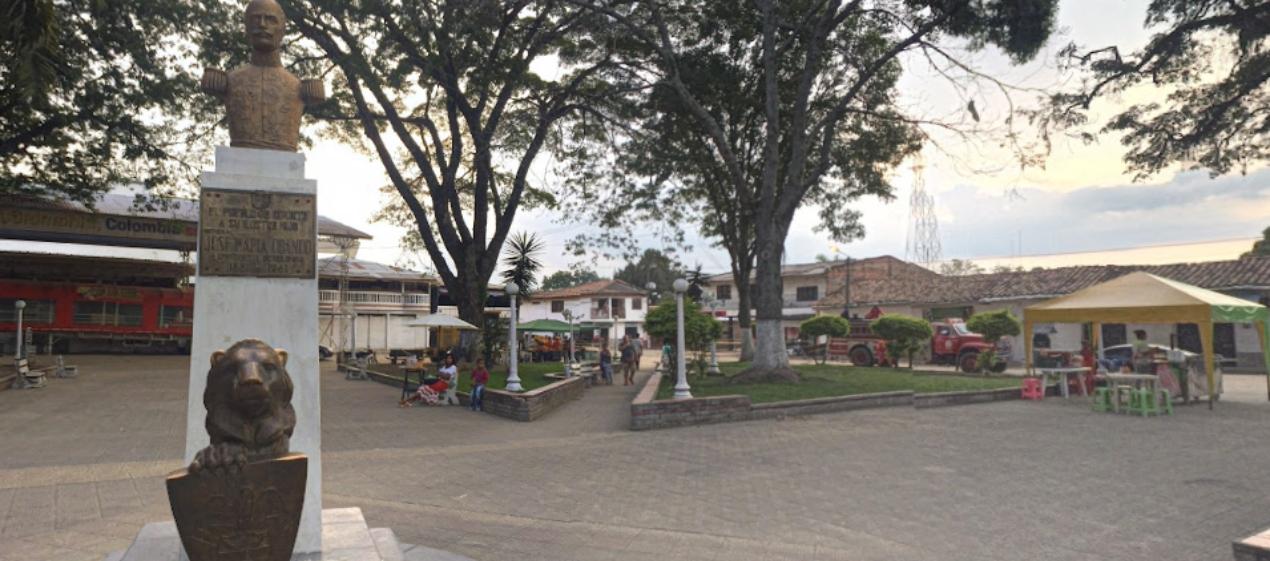 Plaza principal de Corinto, Cauca. 