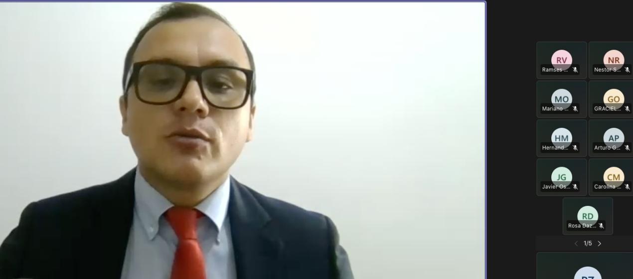 El Representante del Ministerio de Educación, Carlos Morales Guerrero. 