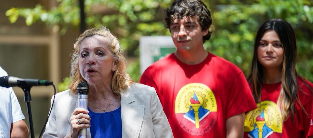 Silvia Gette Ponce durante su discurso.