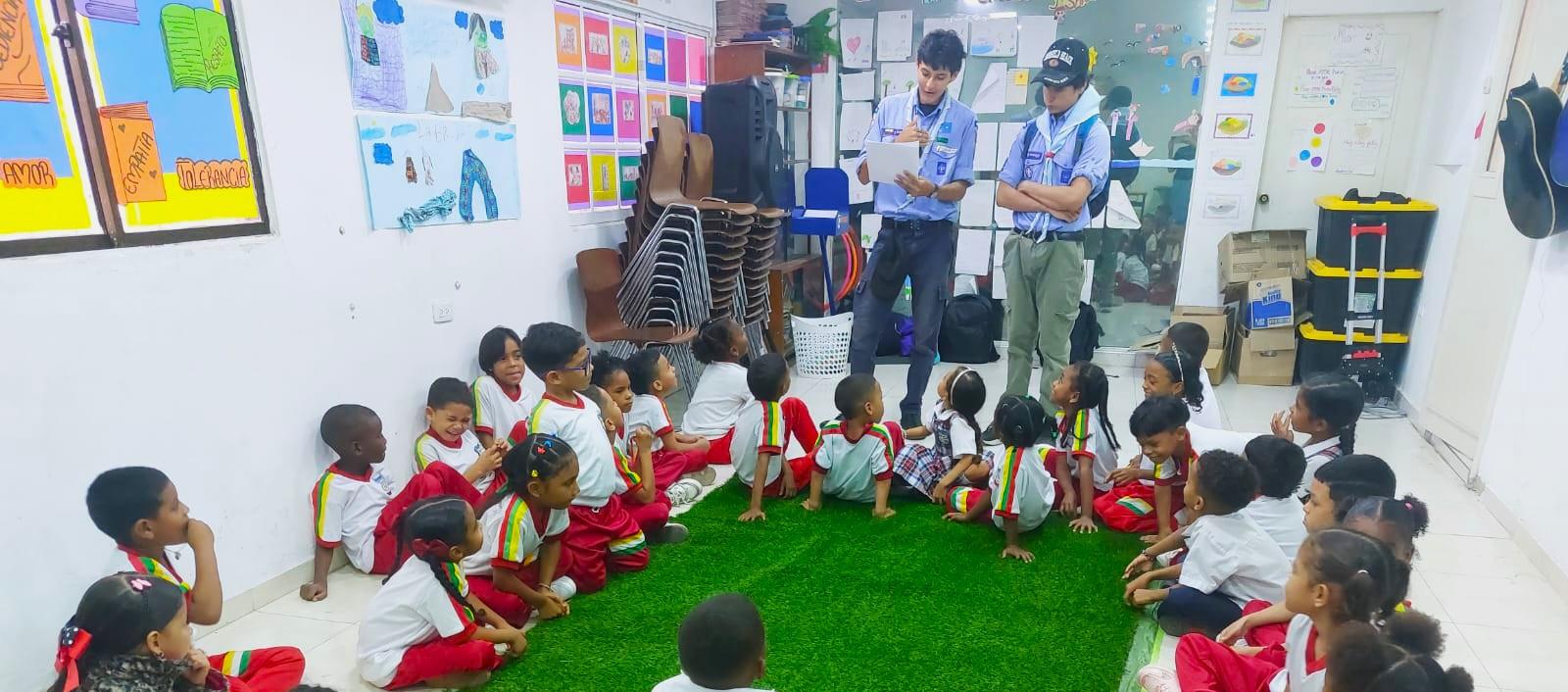 Biblioteca Pública Comunitaria La Manga 