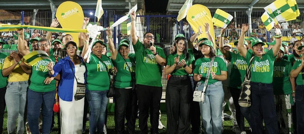 Acto de inauguración de la cancha ‘José Vicente Ortega’ en Puerto Colombia.