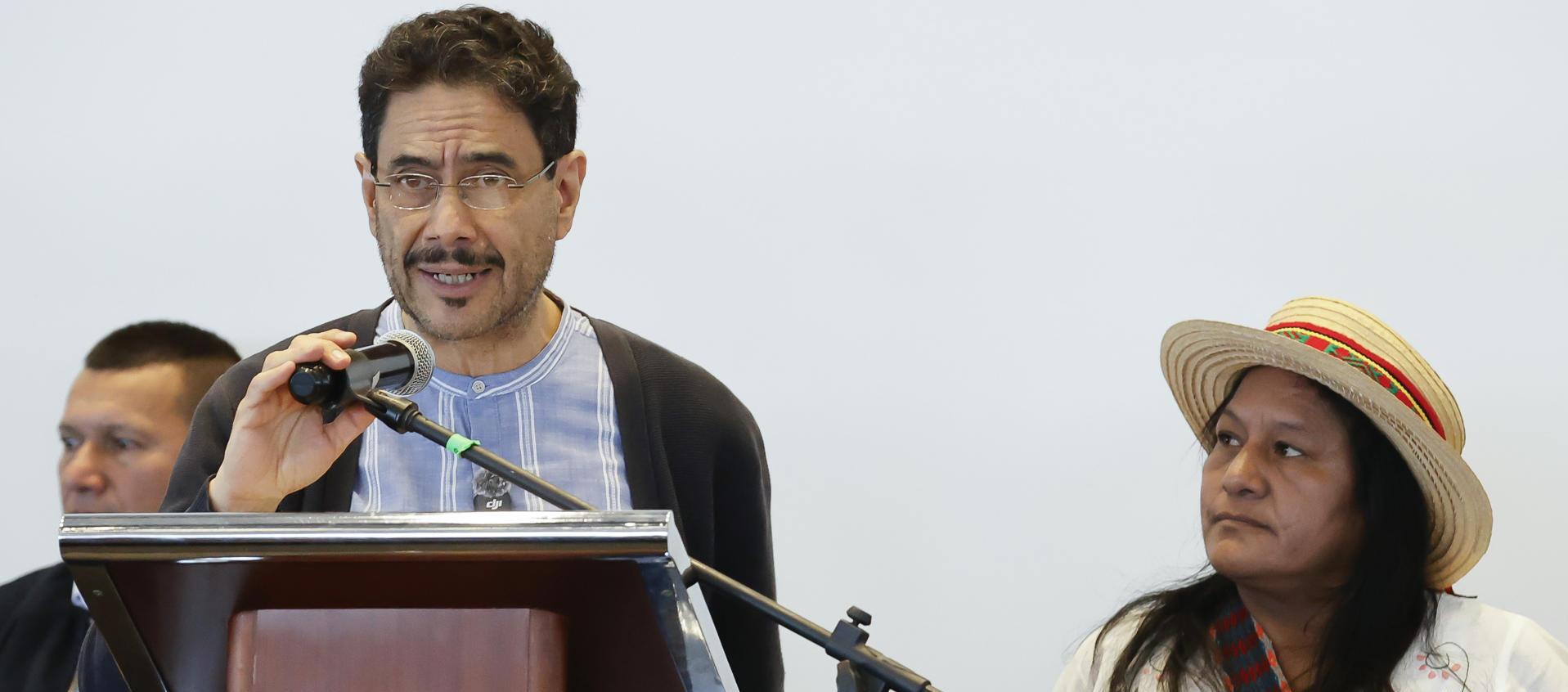 Iván Cepeda y Aída Quilcué, candidatos a la Presidencia y Vicepresidencia de la República. 