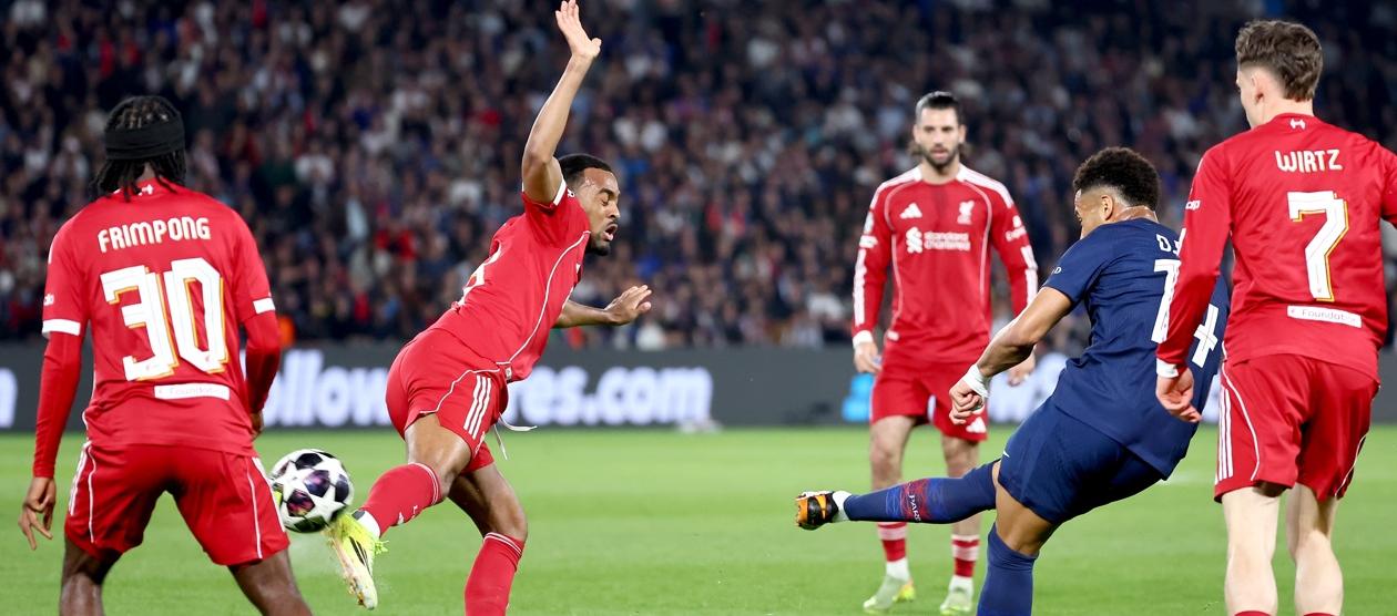 Acción en la que Desire Doue marcó el primer gol del PSG.
