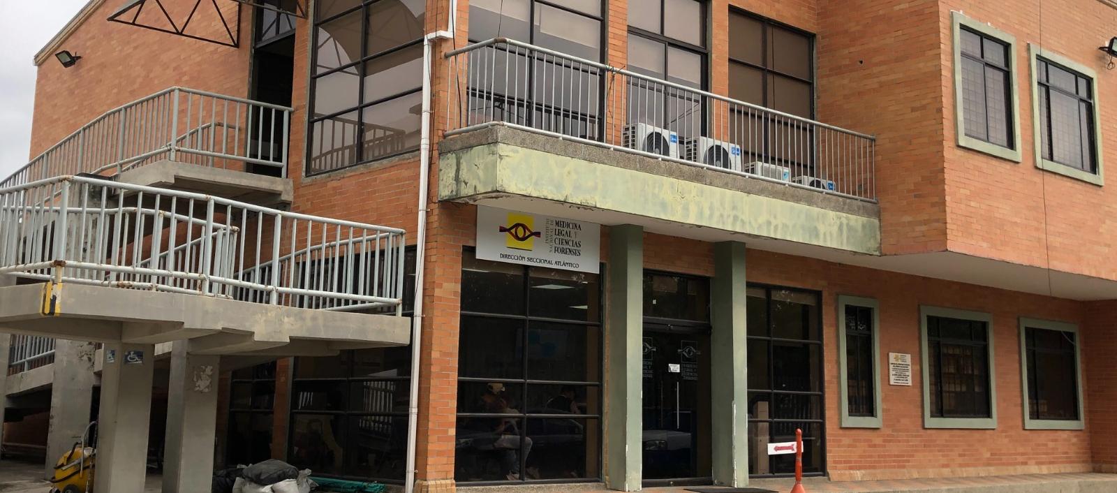 El cuerpo fue llevado a Medicina Legal. 