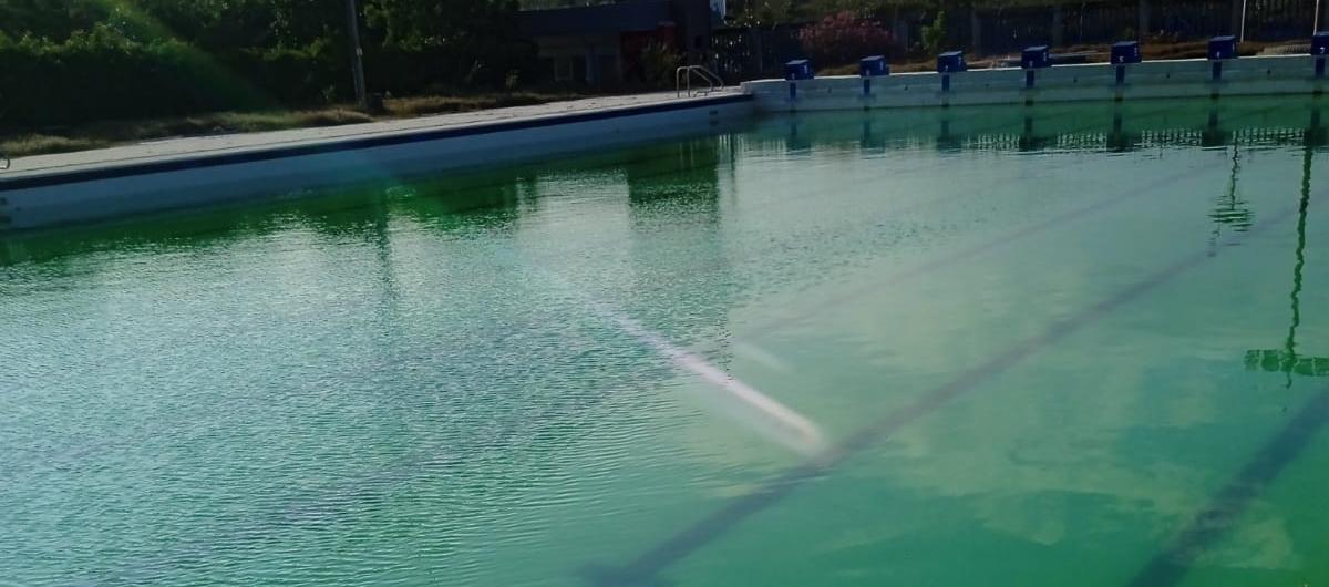 Así estaba una de las piscinas,