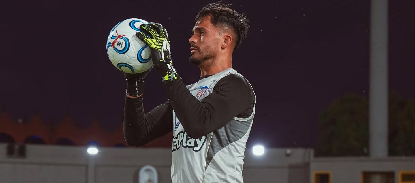 El uruguayo Mauro Silveira, portero titular del Junior. 