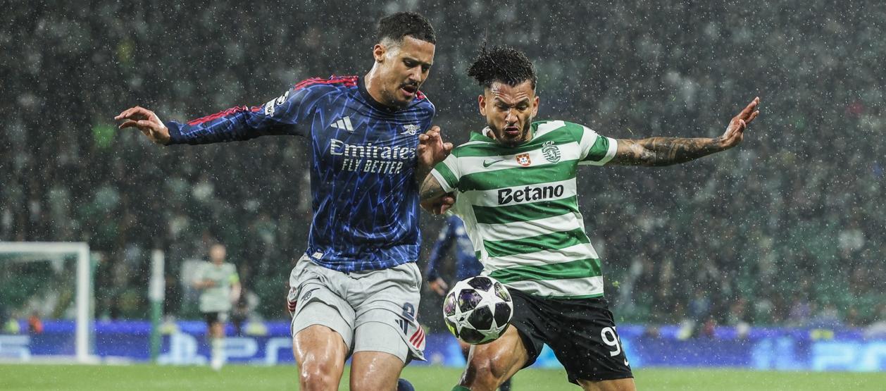 El colombiano Luis Suárez durante el partido de ida contra Arsenal.